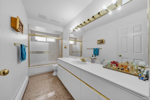 426 44Th Avenue W, Vancouver, BC 