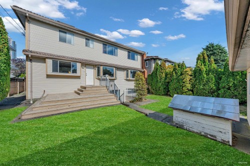 426 44Th Avenue W, Vancouver, BC 