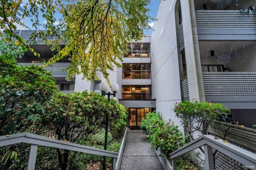 208-1955 Woodway Place, Burnaby, BC 