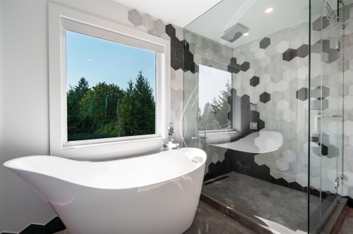 4399 Highland Boulevard, North Vancouver, BC 