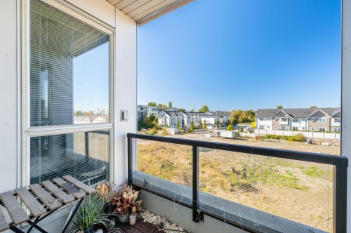 359-4099 Stolberg Street, Richmond, BC 