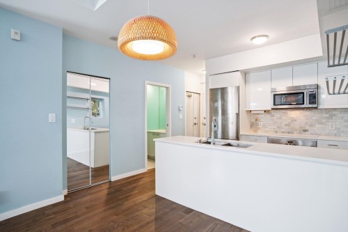 698 Citadel Parade, Vancouver, BC 