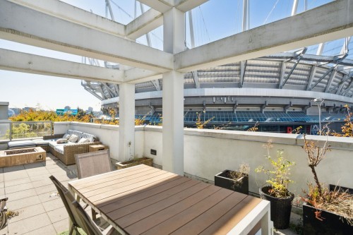 698 Citadel Parade, Vancouver, BC 