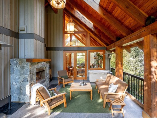 7122 Nesters Road, Whistler, BC 