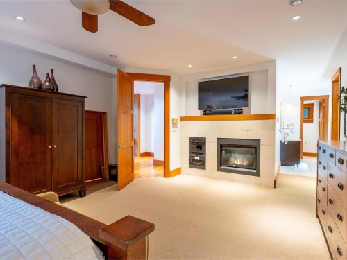 7122 Nesters Road, Whistler, BC 