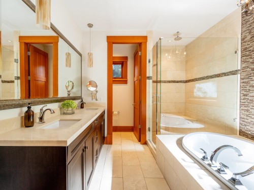 7122 Nesters Road, Whistler, BC 