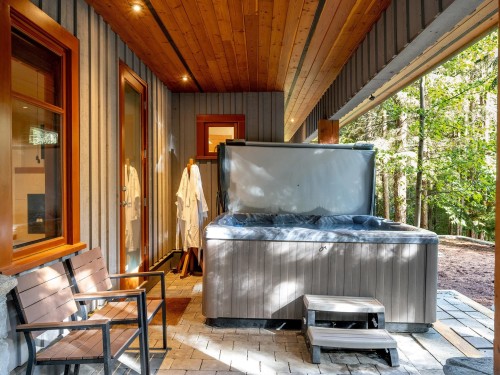 7122 Nesters Road, Whistler, BC 