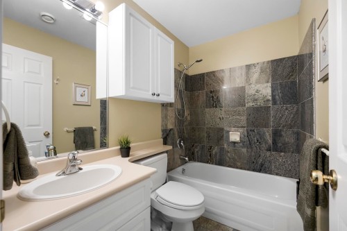 1821 Harbour Street, Port Coquitlam, BC 