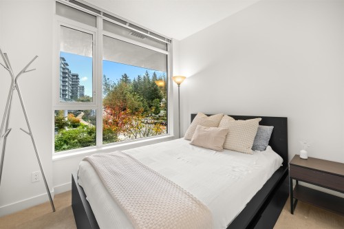 207-8850 University Crescent, Burnaby, BC 