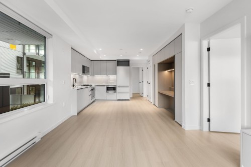 213-2015 St. Johns Street, Port Moody, BC 