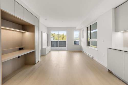 213-2015 St. Johns Street, Port Moody, BC 