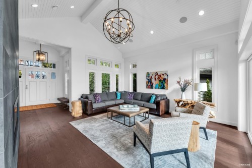 2478 Ottawa Avenue, West Vancouver, BC 