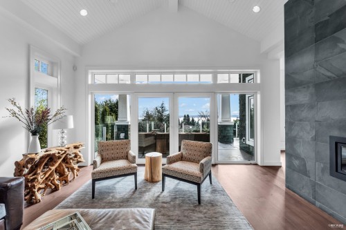 2478 Ottawa Avenue, West Vancouver, BC 