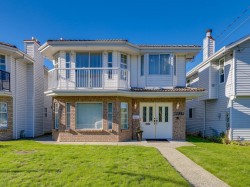 8029 15th Avenue  Burnaby, BC V3N 1X3