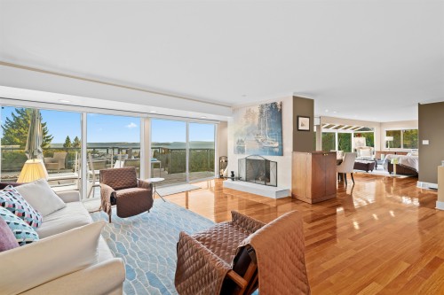 4579 Woodgreen Court, West Vancouver, BC 