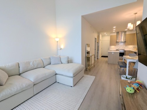 406-7799 17Th Street, Burnaby, BC 