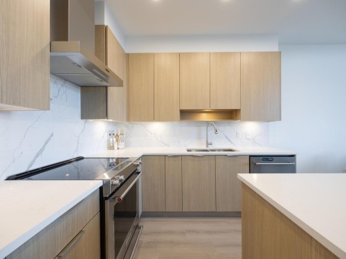 406-7799 17Th Street, Burnaby, BC 