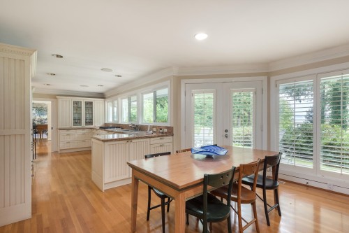 4708 Dogwood Lane, West Vancouver, BC 