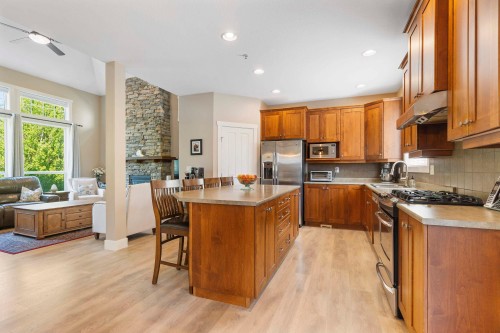 22810 Foreman Drive, Maple Ridge, BC 