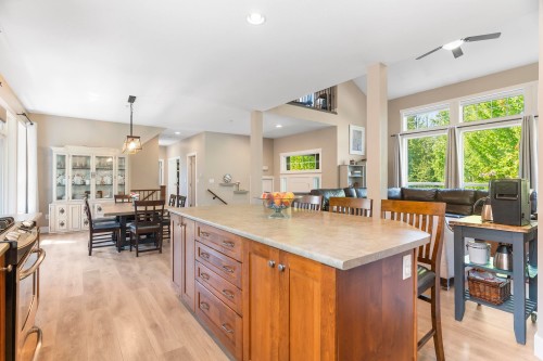 22810 Foreman Drive, Maple Ridge, BC 