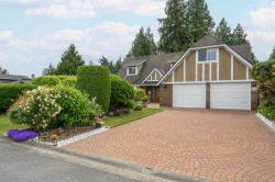 5072 2a Avenue  Delta, BC V4M 3N5