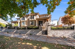 627 Thirteenth Street  New Westminster, BC V3M 4M3