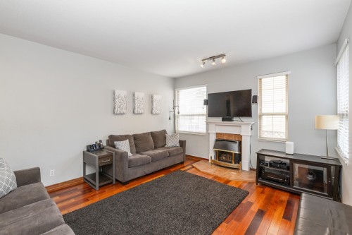 1020 Stewart Avenue, Coquitlam, BC 