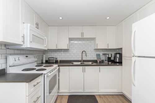 1020 Stewart Avenue, Coquitlam, BC 