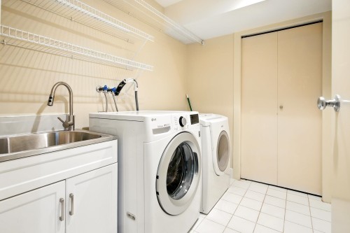 4420 Collingwood Street, Vancouver, BC 