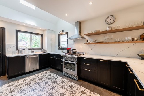 341 22Nd Avenue W, Vancouver, BC 