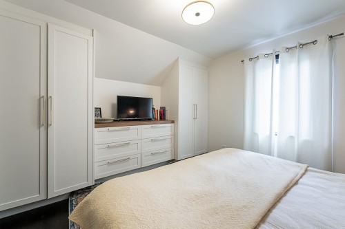 341 22Nd Avenue W, Vancouver, BC 