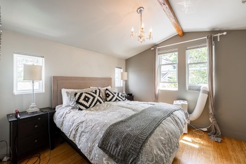 341 22Nd Avenue W, Vancouver, BC 