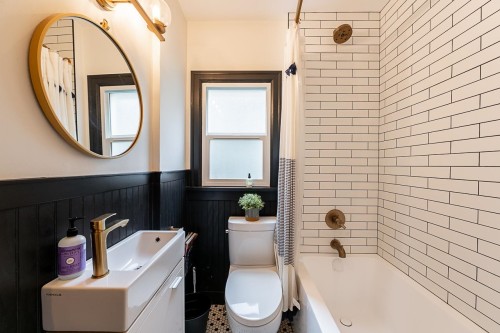 341 22Nd Avenue W, Vancouver, BC 