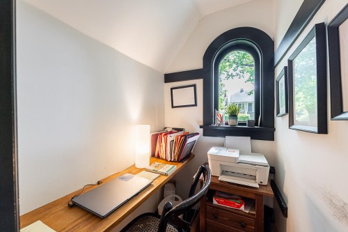 341 22Nd Avenue W, Vancouver, BC 