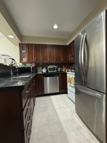 8410 Keystone Street, Vancouver, BC 