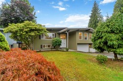595 Garrow Drive  Port Moody, BC V3H 1H6