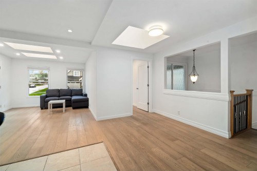 595 Garrow Drive, Port Moody, BC 