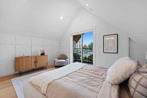 2-4549 11Th Avenue W, Vancouver, BC 