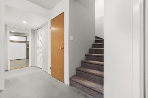 10091 243 Street, Maple Ridge, BC 