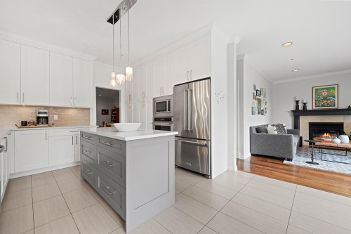 2992 42Nd Avenue W, Vancouver, BC 