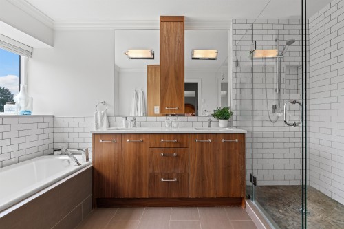 2992 42Nd Avenue W, Vancouver, BC 