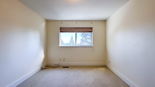 4825 Headland Close, West Vancouver, BC 