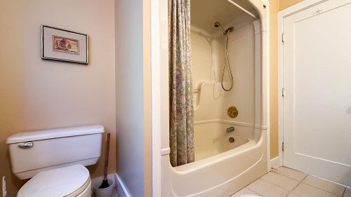 4825 Headland Close, West Vancouver, BC 