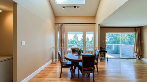 4825 Headland Close, West Vancouver, BC 