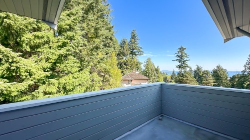 4825 Headland Close, West Vancouver, BC 
