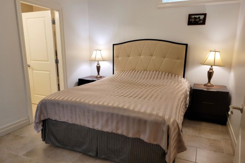 2228 22Nd Avenue W, Vancouver, BC 