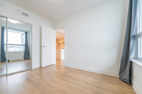 1410-5508 Hollybridge Way, Richmond, BC 