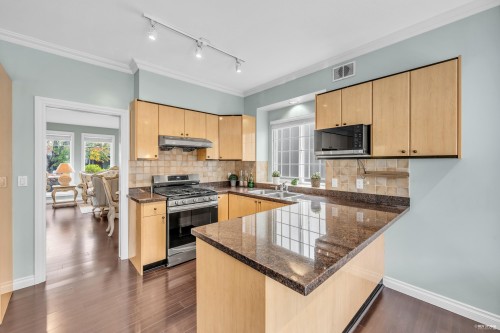 6833 Barnard Drive, Richmond, BC 