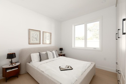 5965 Granville Street, Vancouver, BC 