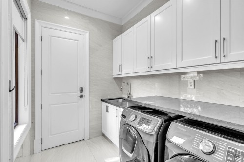 6031 Woodwards Road, Richmond, BC 